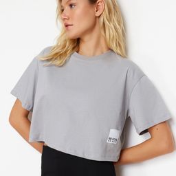 Trendyol Round Neck Drop-Shoulder Sleeves Cotton Crop T-shirt-image-2