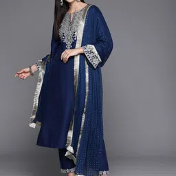 Varanga Notch Neck Ethnic Motifs Embroidered Regular Kurta Set-image-62