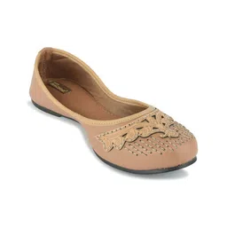 DESI COLOUR Embellished Round Toe Mojaris-picture-40