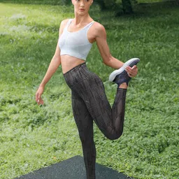 Puma Women Drycell Studio Aop Trend Sustainable Tights-picture-25