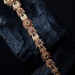StileAdda Gold-Plated Kemp Stone-studded Tempel Jada Billai-24