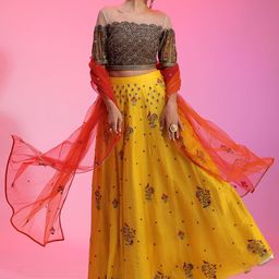 KUDI PATAKA Embellished Sequinned Ready to Wear Lehenga & Blouse With Dupatta-42