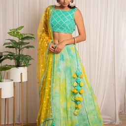 LABEL KANUPRIYA Embroidered Sleeveless Mukaish Ready to Wear Lehenga & Blouse With Dupatta-image-39