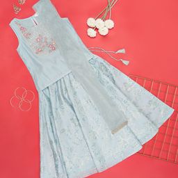 AKKRITI BY PANTALOONS Girls Embroidered Ready to Wear Lehenga & Blouse With Dupatta-image-14