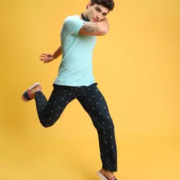 The Indian Garage Co Men's Navy Blue and Off-White Printed Lounge Pants-image-58