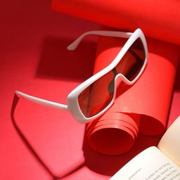 HAUTE SAUCE by Campus Sutra Women Brown Lens & White Wayfarer Sunglasses with UV Protected Lens-image-76