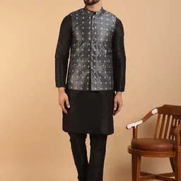 SOJANYA Band Collar Straight Kurta with Churidar & Nehru jacket-picture-46