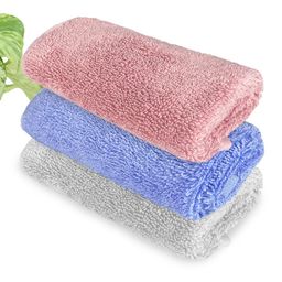 Heelium Light Grey & Peach-Colored 3 Pcs Bamboo 600GSM Bamboo Anti Bacterial Face Towels-18