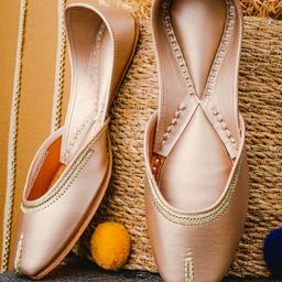 NR By Nidhi Rathi Women Rose Gold Embellished Leather Ethnic Mojaris Flats-image-1