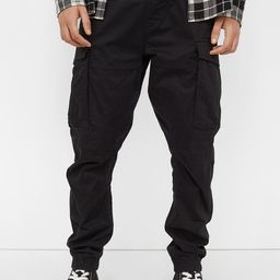 H&M Men Black Solid Cargo Joggers-picture-18