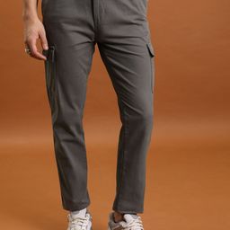 HIGHLANDER Men Tapered Fit Mid-Rise Plain Cargos-image-11