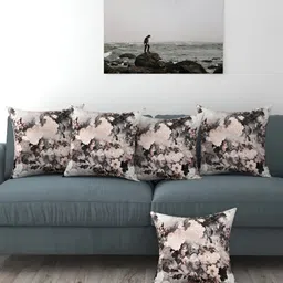 BIGGER FISH Grey & Black 5 Pieces Printed Velvet Square Cushion Covers-15