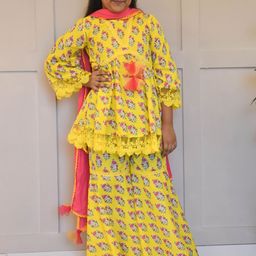 Fayon Kids Girls Floral Printed Regular Thread Work Pure Cotton Kurta with Trousers-image-23