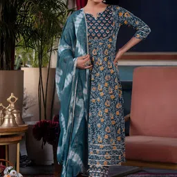 CELEBRAVO Women Floral Printed Regular Gotta Patti Pure Cotton Kurta with Trousers & With Dupatta-picture-23