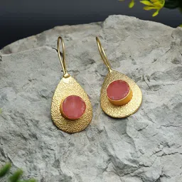 Ozanoo Gold Plated Stone Studded Drop Earrings-92