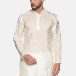 Sethukrishna Men Cream-Coloured Geometric Patchwork Kurta-picture-7