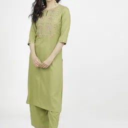 Vishudh Women Green Yoke Design Keyhole Neck Thread Work Kurta-image-46