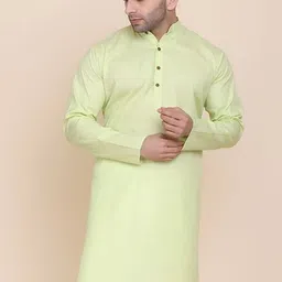 TAHVO Men Green Thread Work Kurta-32