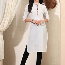 Netreyam Floral Embroidered Round Neck Cotton Straight Kurta-picture-18