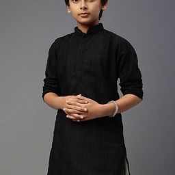 YK Boys Ethnic Motifs Embroidered Chikankari Cotton Kurta-image-10