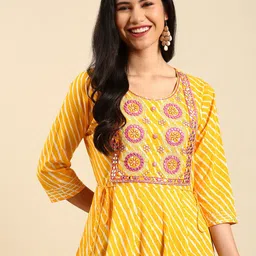 SHOWOFF Women Yellow & Pink Embellished Gotta Patti Anarkali Cotton Kurta-picture-16