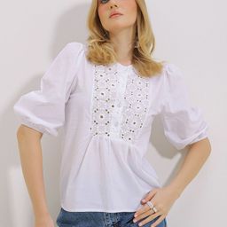 Trend Alacati stili Puff Sleeve Embroidered Schiffli Top-image-54
