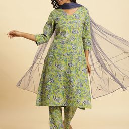 W Floral Printed Regular Gotta Patti Kurta With Trousers & Dupatta-image-20