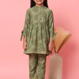 Readiprint Fashions Girls Floral Printed Pleated Zardozi Kurta with Trousers-picture-46