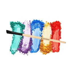 KINDED Natural Wooden Handle Angular Blending Makeup Brush image 3