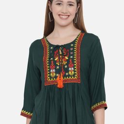 Indietoga Green Embroidered Regular Fit Top-image-0