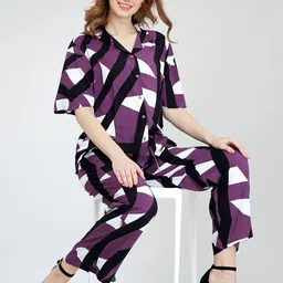 ZEYO Printed Lapel Collar Co-Ords-image-26