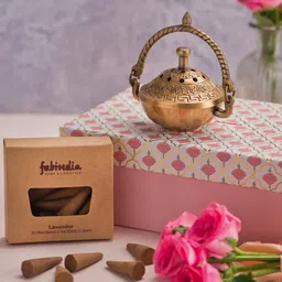 Fabindia Gold-Toned Textured Mehnoor Diffuser with Incense Cone Home Gift Sets-9