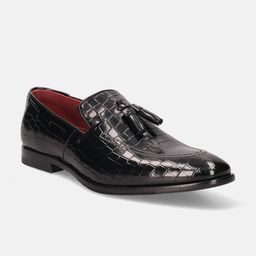 Bugatti Rico Men Textured Leather Tassel Loafers-image-59
