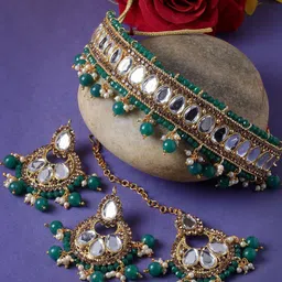 Sukkhi Gold-Plated Kundan & Beads Studded Choker Necklace Jewellery Set-image-97