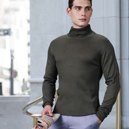 INVICTUS Men Charcoal Grey Solid Pullover Sweater-picture-36