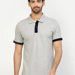 Kalt Colourblocked Polo Collar Regular Fit T-shirt-image-99