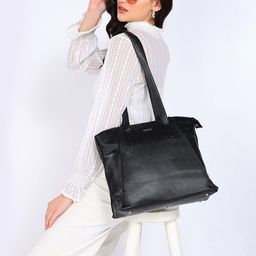 Sassora Leather Swagger Tote Bag-44