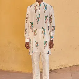 QB MEN Ethnic Motifs Printed Straight Silk Kurta-image-17