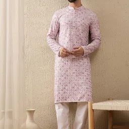 SWAGG INDIA Floral Embroidered Mandarin Collar Sequinned Straight Kurta-picture-22