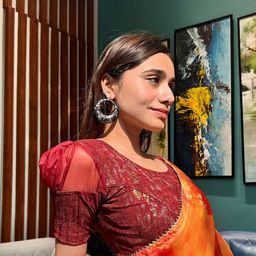 Bindigasm's Advi Foil Printed Puff Sleeve Stretchable Jacquard Saree Blouse-image-43