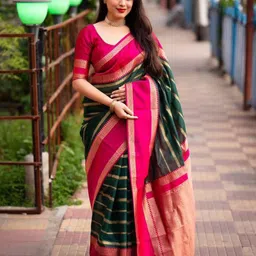 KALINI Woven Design Zari Saree-46