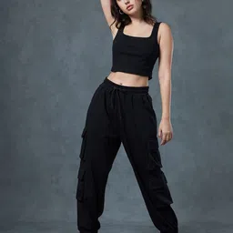 Bewakoof Square Neck Crop Top & Joggers-image-52