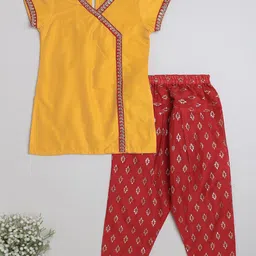 The Magic Wand Girls Ethnic Motifs Printed Angrakha Thread Work Kurta With Salwar-image-50