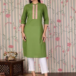 Ode by House of Pataudi Floral Yoke Design Mandarin Collar Straight Kurta-image-37