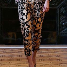 Dash and Dot Women Floral Design Urban Slim Tapered Fit Low-Rise Trousers-image-15