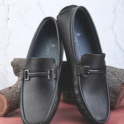 MICHAEL ANGELO Men Textured Square Toe Lightweight Horsebit Loafers-5