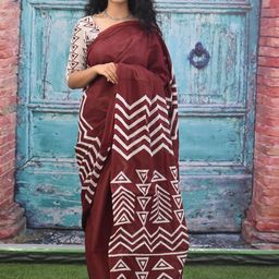 KIAARON Geometric Printed Pure Cotton Block Print Saree-image-4