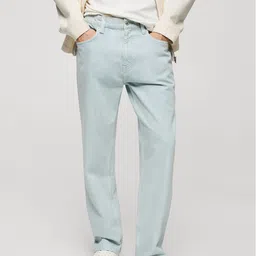 MANGO MAN Solid Cotton Relaxed Fit Jeans-image-3