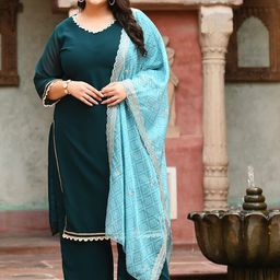 PrettyPlus by Desinoor.com Plus Size V-Neck Regular Kurta with Palazzos & With Dupatta-3