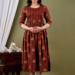 NITVAN Maternity Ethnic Motifs Printed Gathered Fit & Flare Dress-picture-12